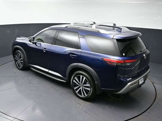 Used 2023 Nissan Pathfinder Platinum w/ Lighting Package (N93) image 32