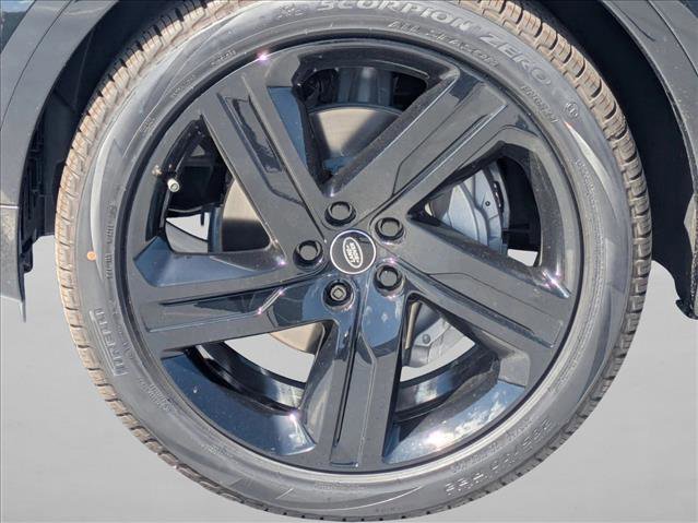 New 2026 Land Rover Discovery Dynamic SE AWD/4WD image 10