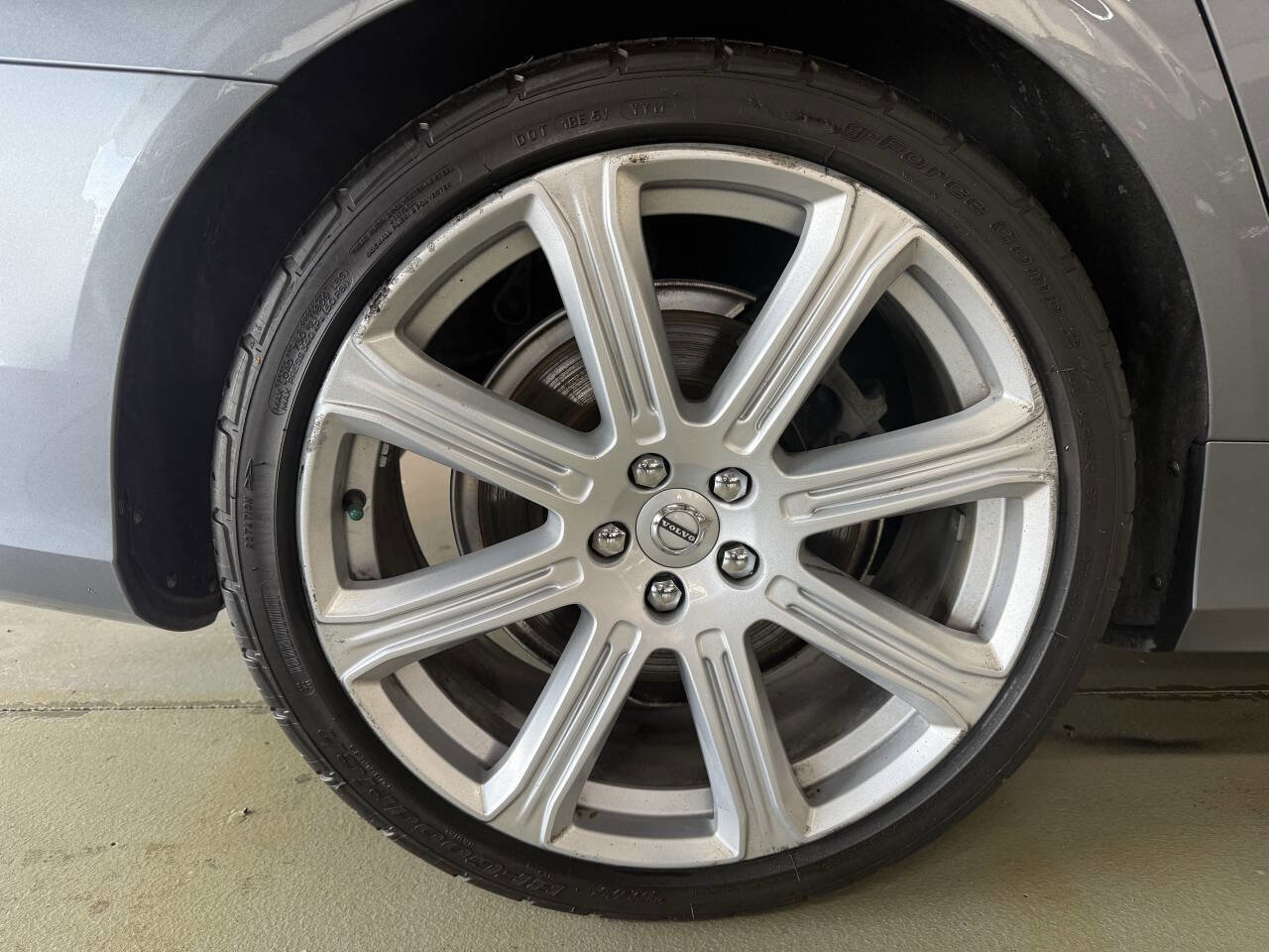 Used 2020 Volvo S90 T6 Inscription image 34