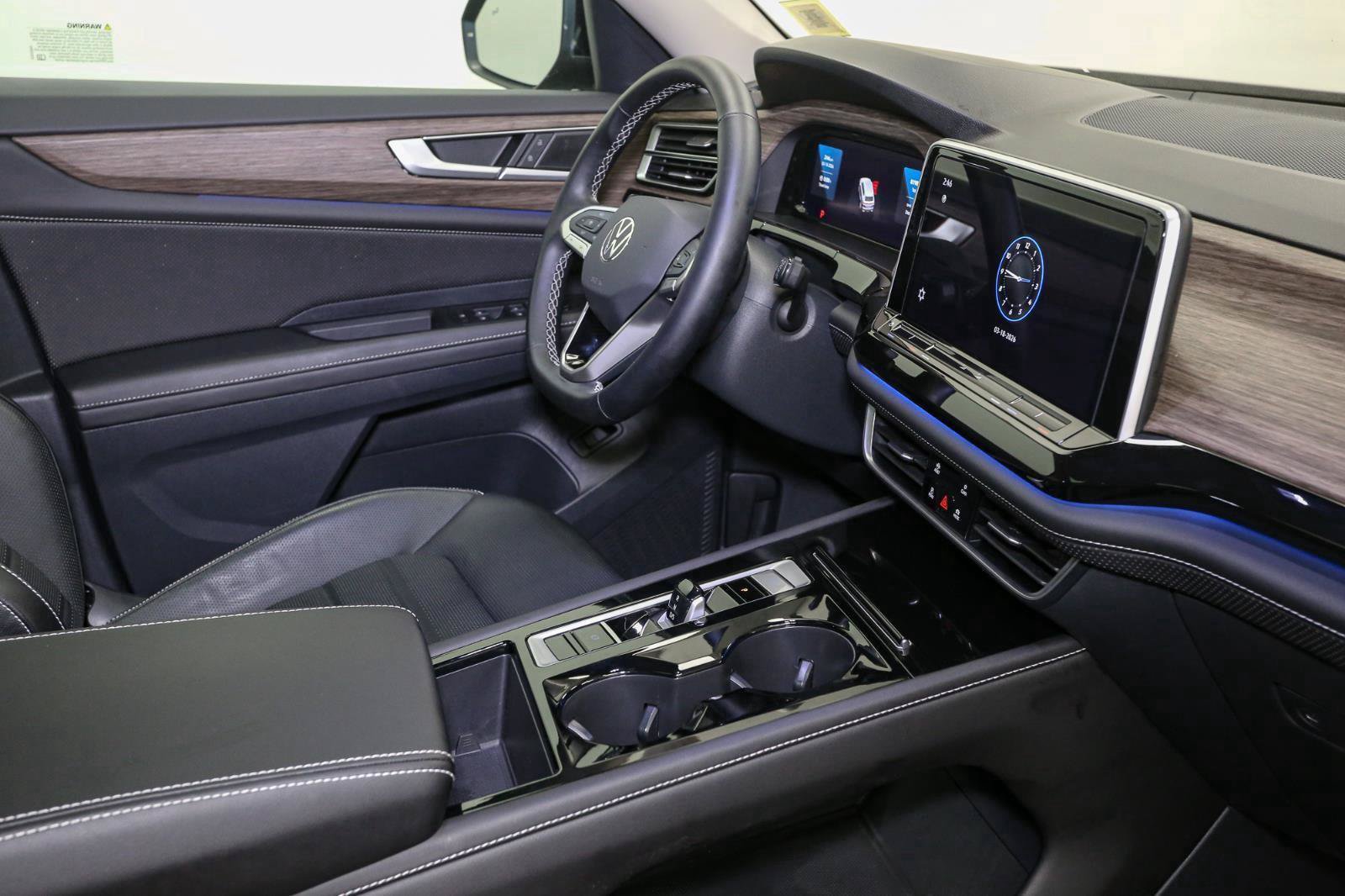 Certified 2025 Volkswagen Atlas SEL AWD/4WD image 22