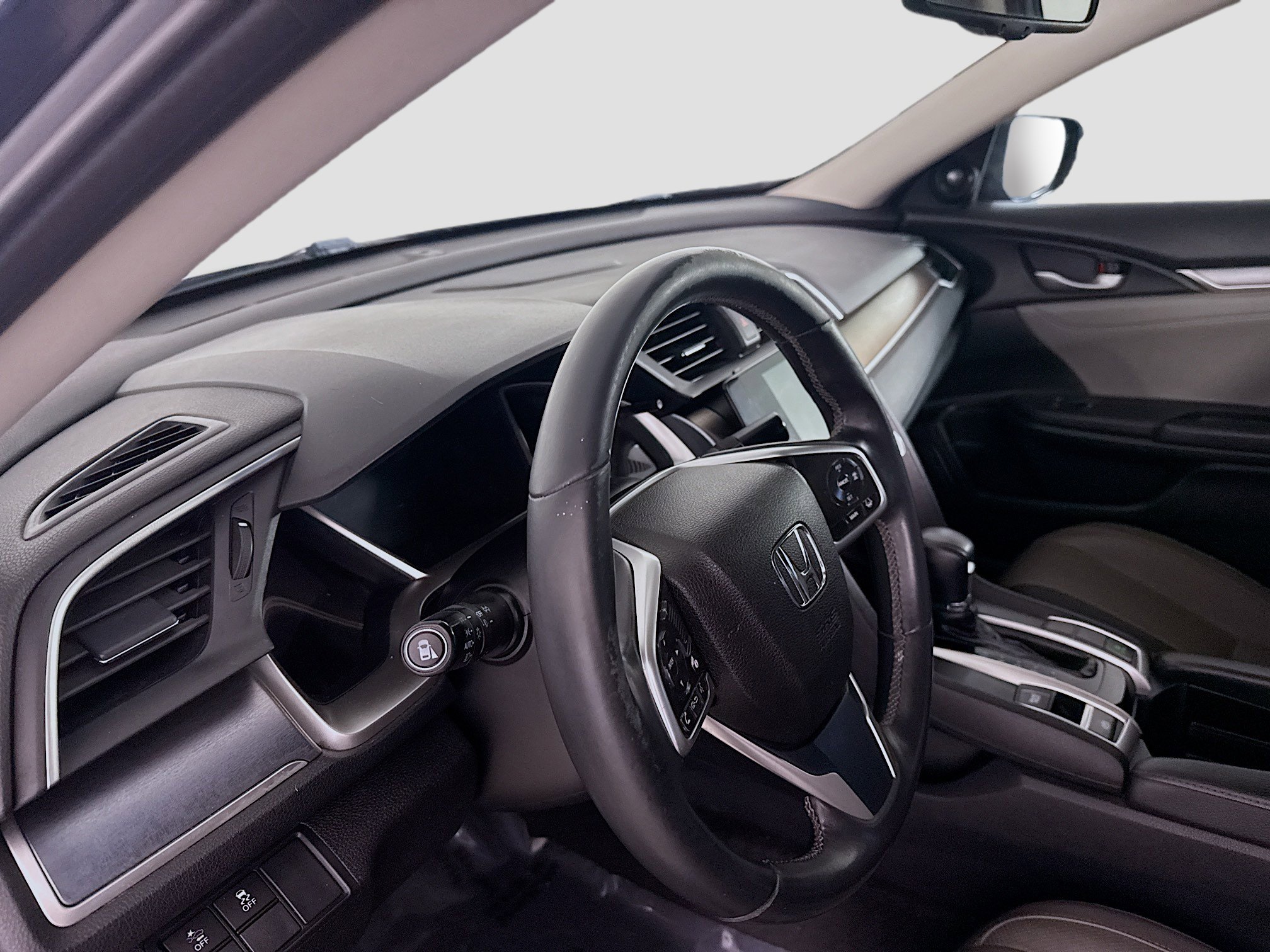 Used 2017 Honda Civic Touring image 23