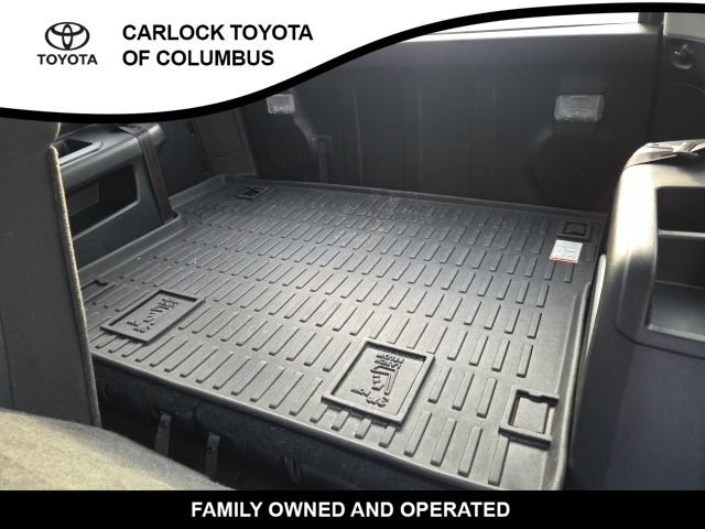 Used 2019 Toyota 4Runner SR5 Premium AWD/4WD image 16