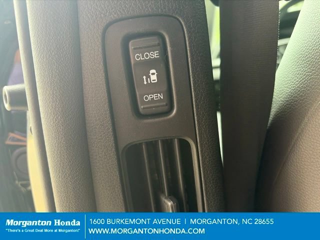 Used 2018 Honda Odyssey EX-L image 26