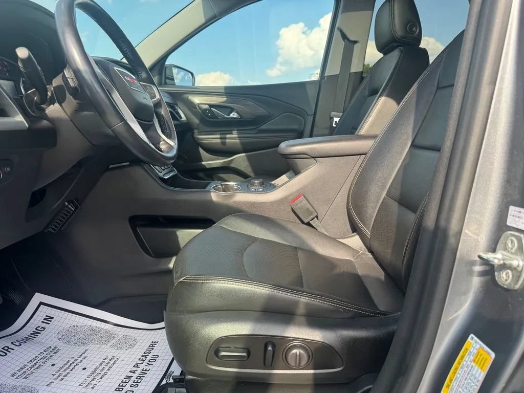 Used 2020 GMC Terrain SLT w/ Preferred Package AWD/4WD image 9