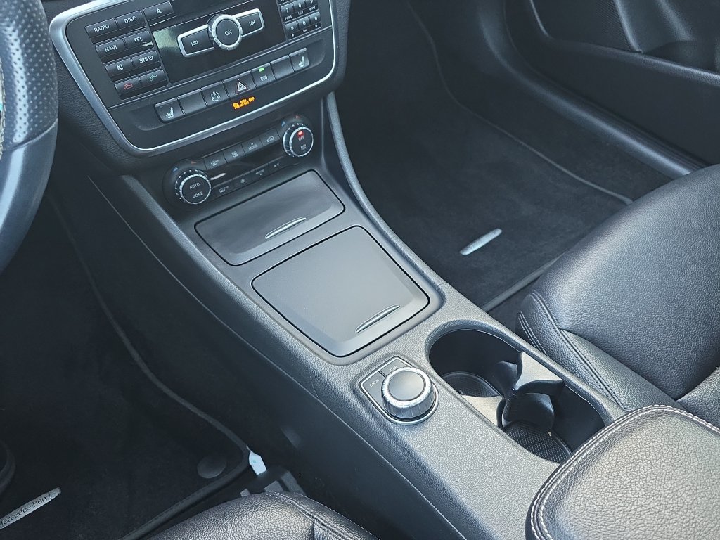 Used 2014 Mercedes-Benz CLA 250 image 26