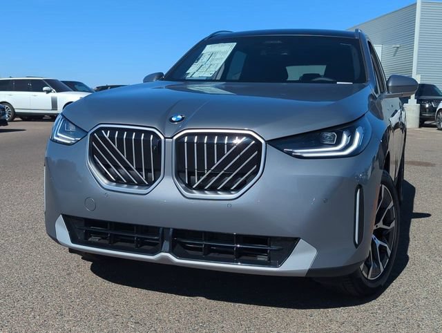 Used 2026 BMW X3 xDrive30i w/ Premium Package AWD/4WD image 3