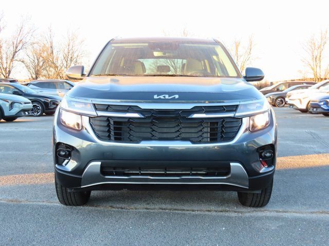 New 2026 Kia Seltos EX AWD/4WD image 2