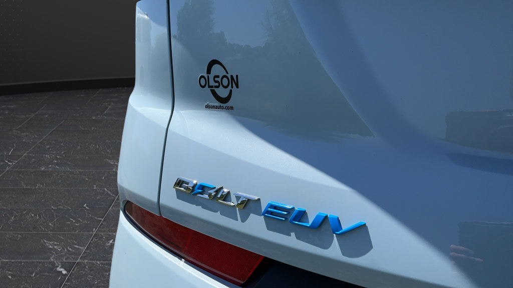 Certified 2023 Chevrolet Bolt EUV LT w/ Comfort Package FWD image 41