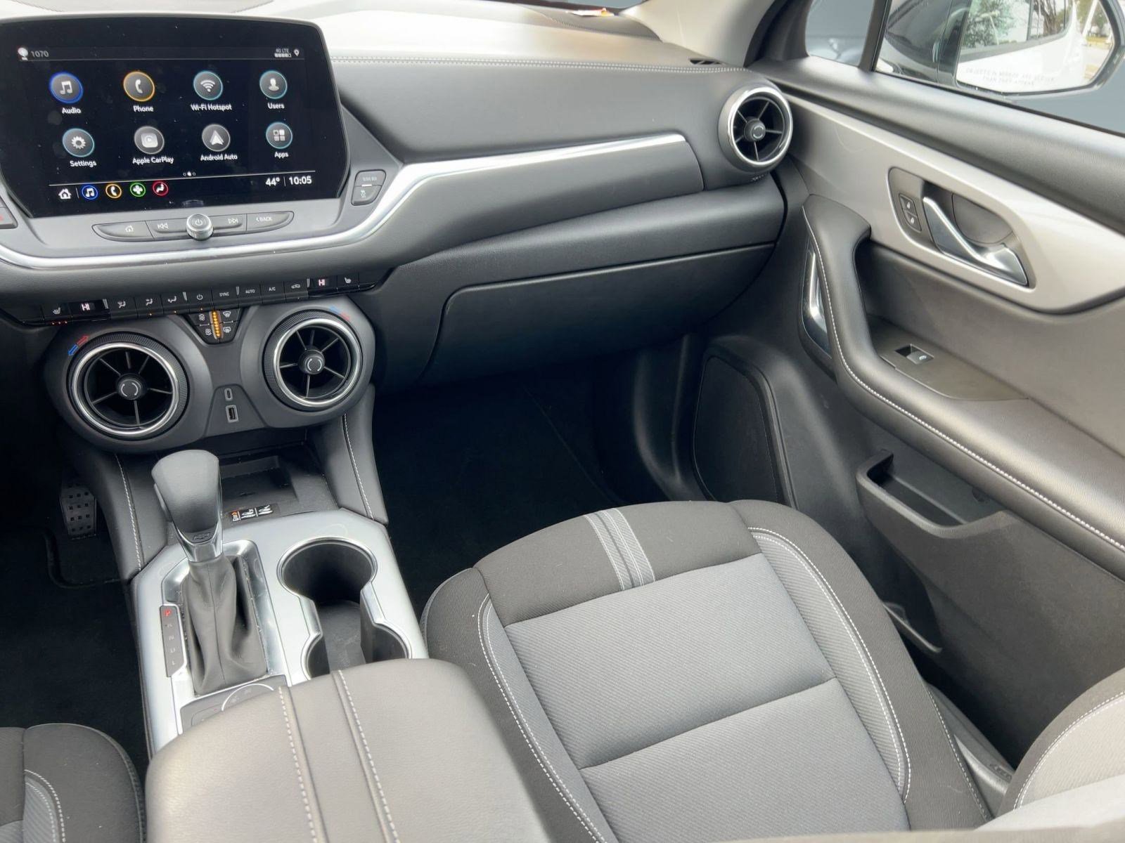 Certified 2024 Chevrolet Blazer LT w/ Convenience Package image 29