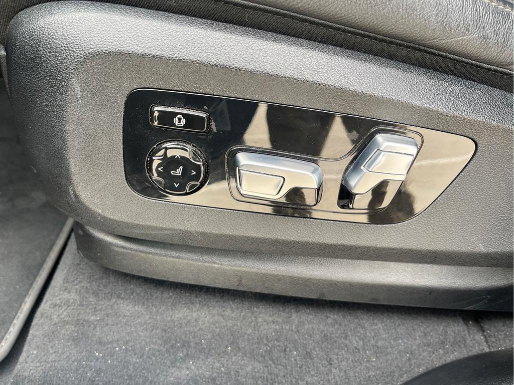 Used 2022 BMW X7 xDrive40i image 15