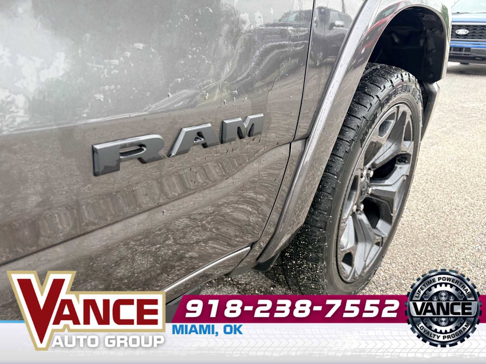 Used 2024 RAM 1500 Limited AWD/4WD image 10