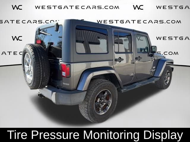 Used 2014 Jeep Wrangler Unlimited Sahara w/ Max Tow Package AWD/4WD image 7