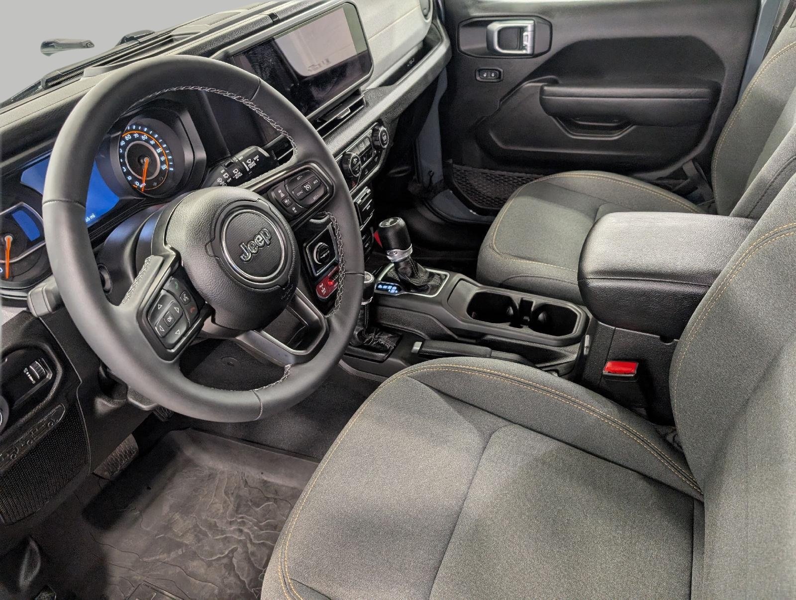 Used 2026 Jeep Wrangler Unlimited Sport AWD/4WD image 9