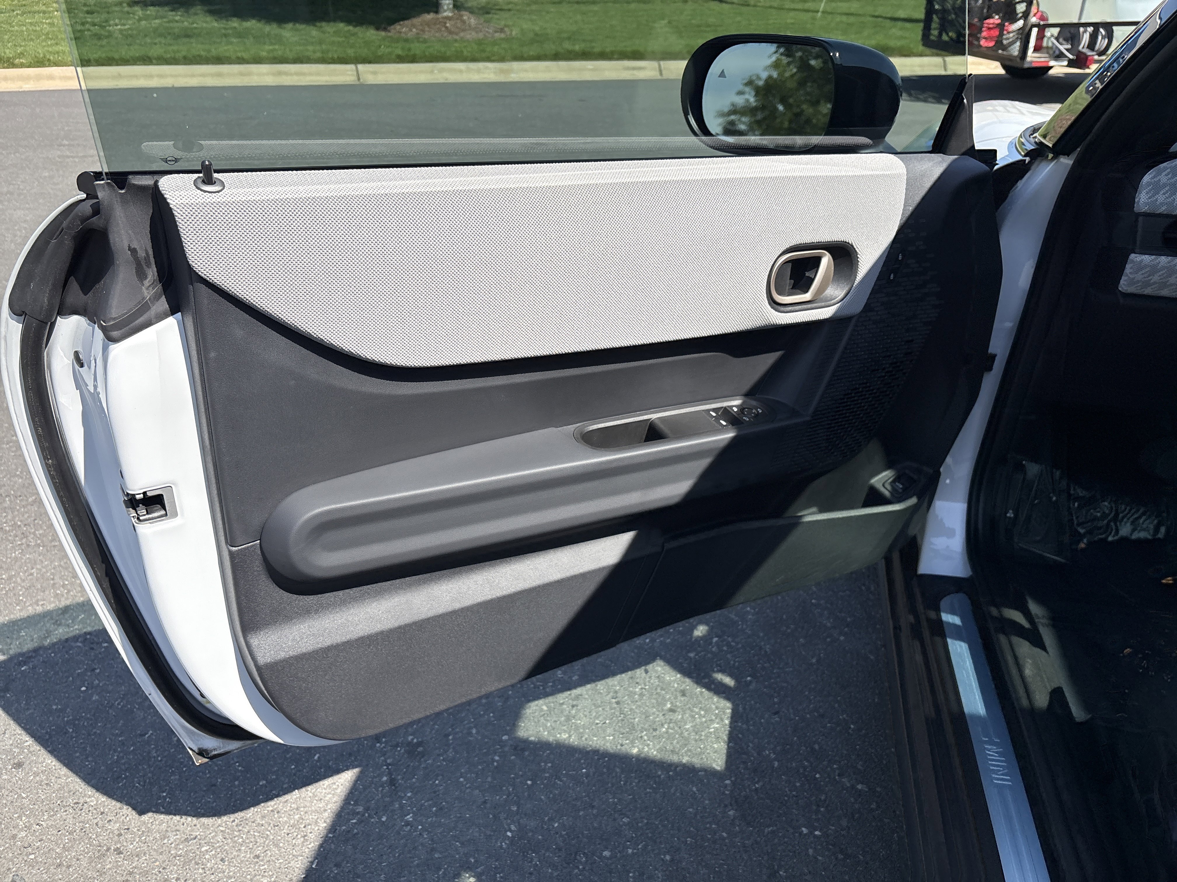 Used 2025 MINI Cooper S image 14