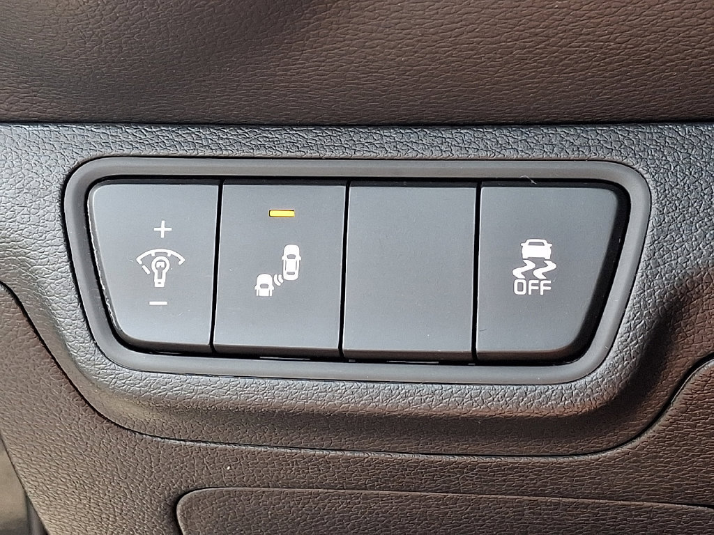 Certified 2024 Kia Forte LXS w/ LXS Technology Package FWD image 25