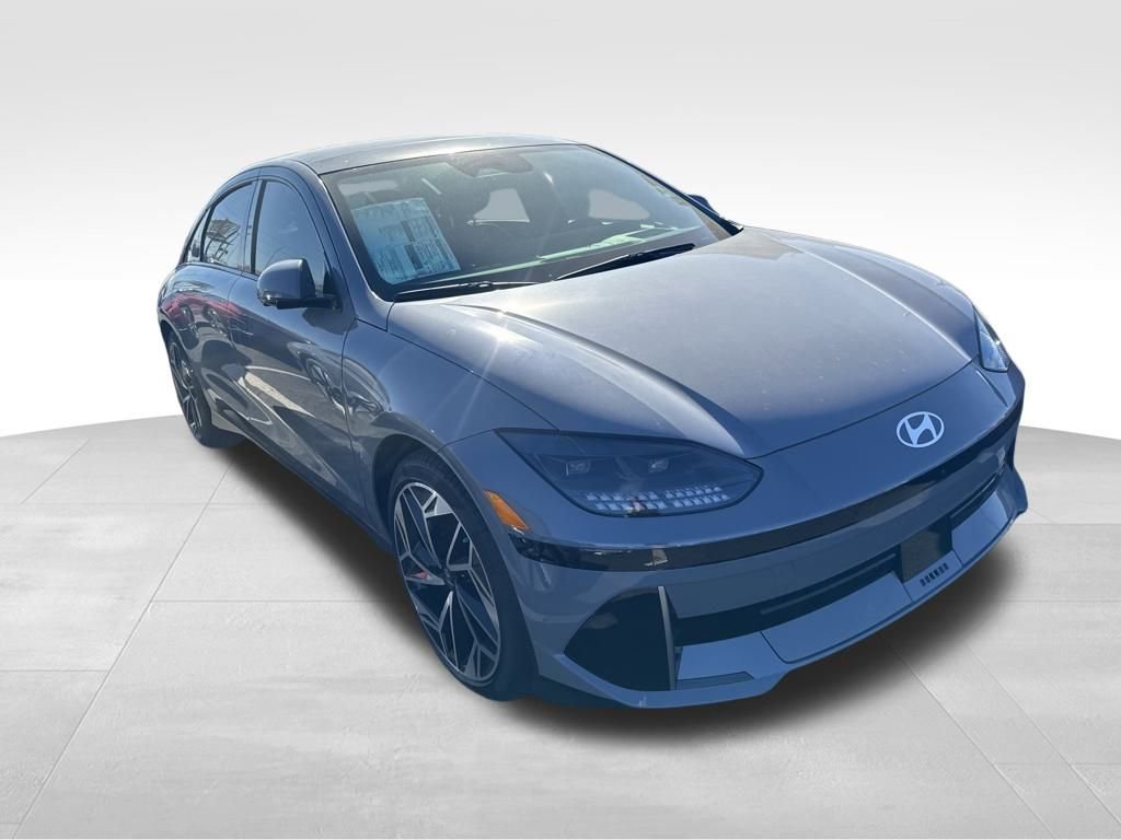 New 2025 Hyundai Ioniq 6 Limited image 2