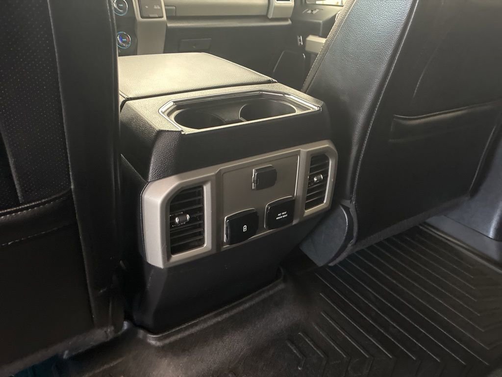 Used 2018 Ford F350 Lariat w/ Lariat Ultimate Package AWD/4WD image 18
