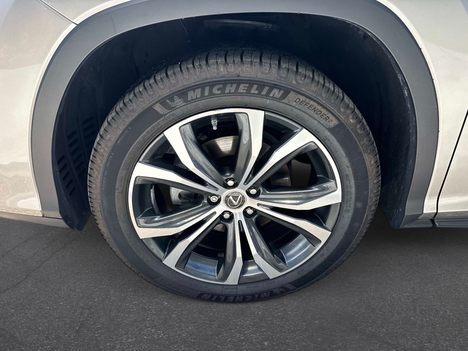 Certified 2022 Lexus RX 350 FWD w/ Premium Package image 10