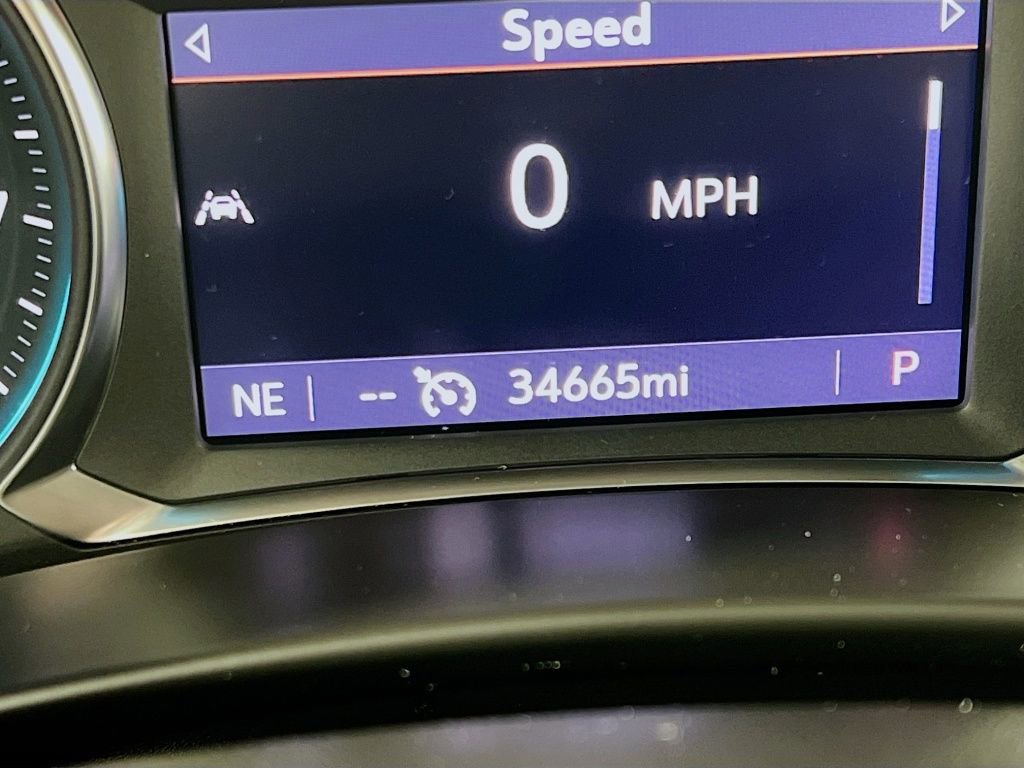 Used 2022 Chevrolet Equinox Premier image 12