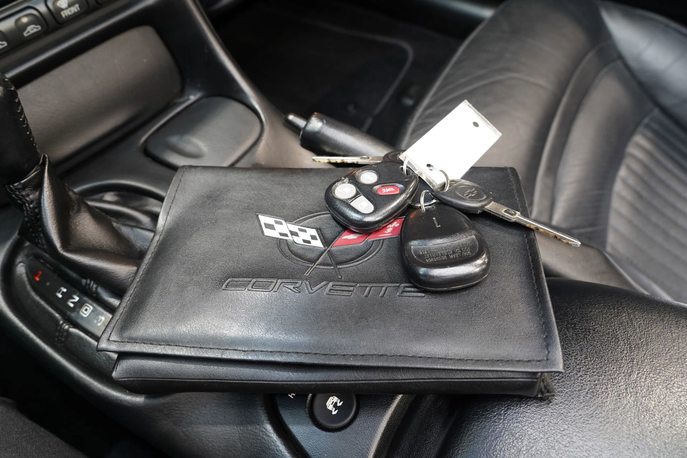 Used 2004 Chevrolet Corvette Convertible w/ Preferred Equipment Group image 45