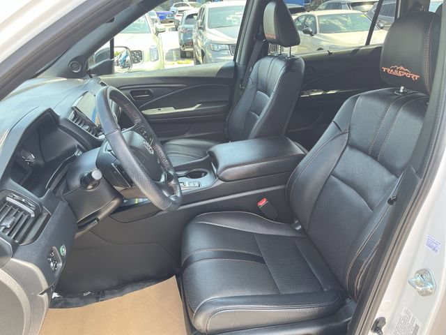 Used 2025 Honda Passport TrailSport image 15
