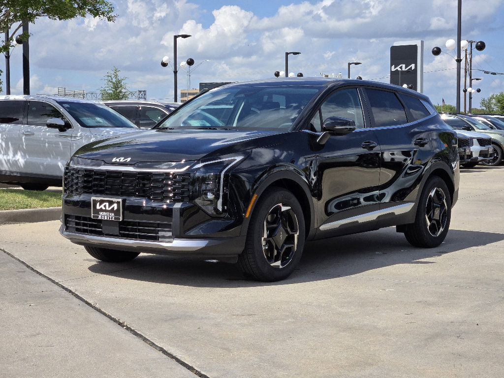 New 2026 Kia Sportage EX image 2