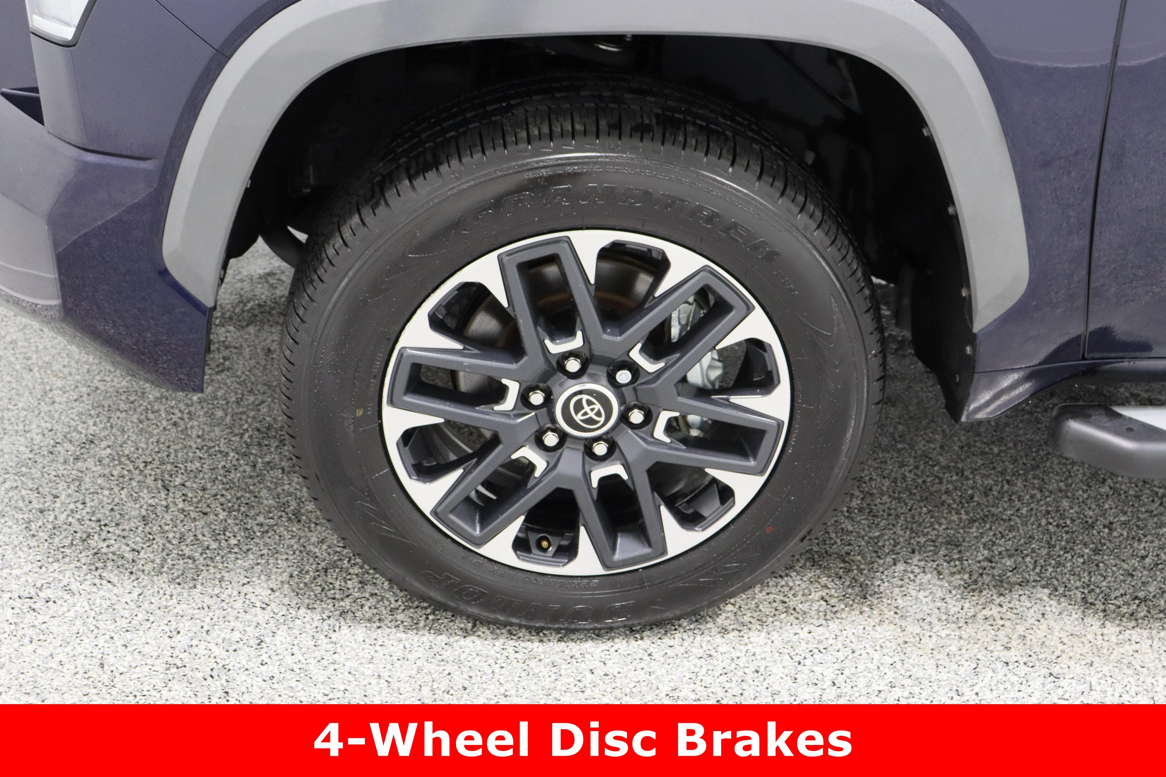 Used 2023 Toyota Tundra Limited image 11