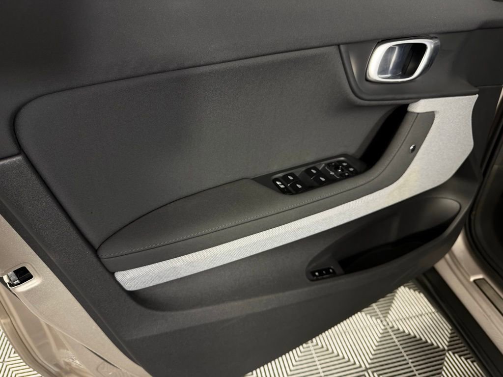 Used 2024 Polestar Polestar 2 w/ Pilot Pack image 25