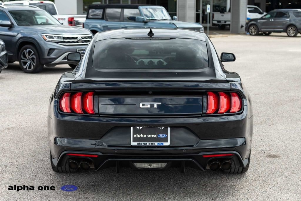 Used 2022 Ford Mustang GT Premium RWD image 6