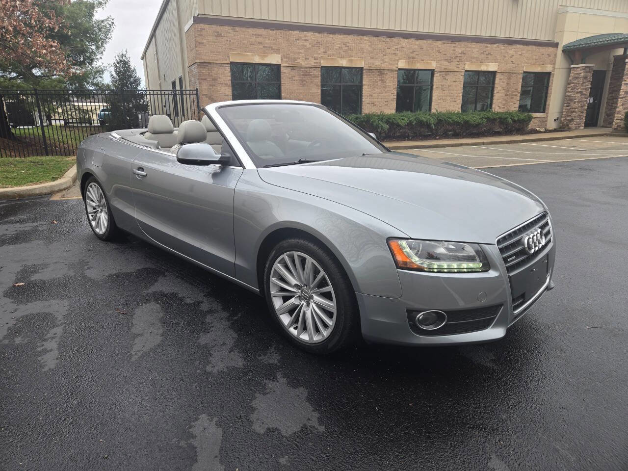 Used 2010 Audi A5 2.0T Premium Plus image 4