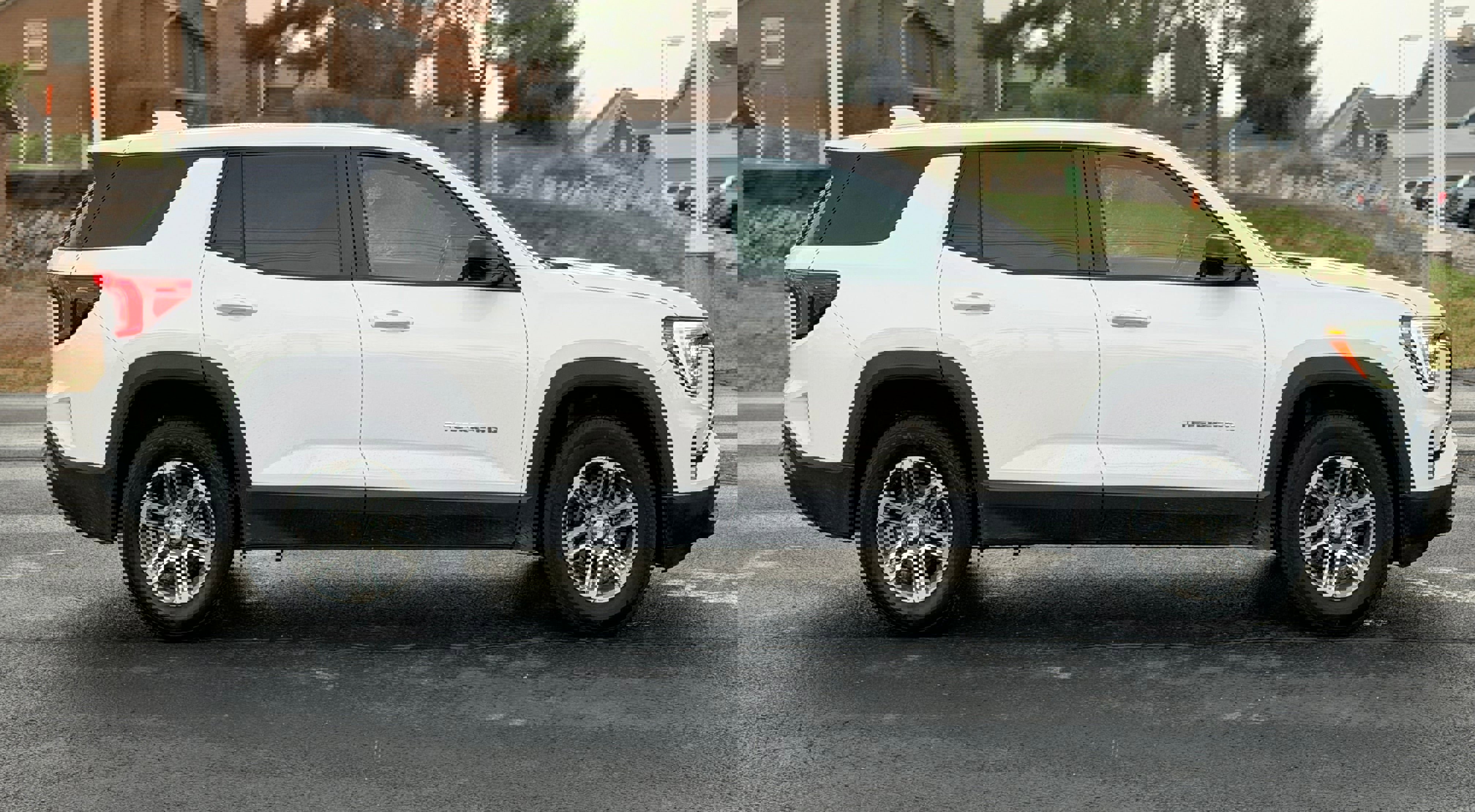 Used 2025 GMC Terrain Elevation image 4