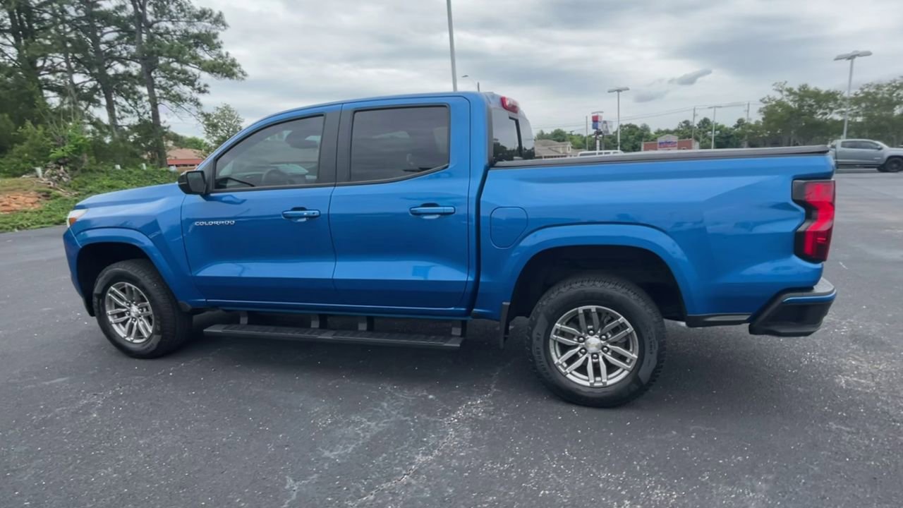 Used 2023 Chevrolet Colorado LT w/ LT Convenience Package RWD image 6