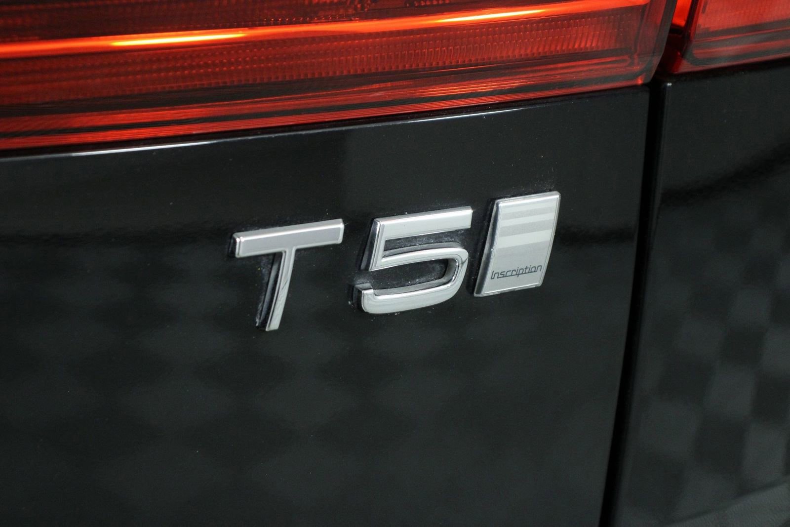 Used 2019 Volvo XC60 T5 Inscription FWD image 20