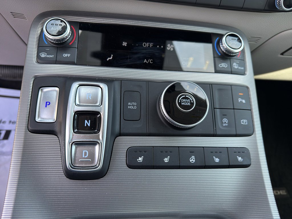 Used 2025 Hyundai Palisade Calligraphy image 17