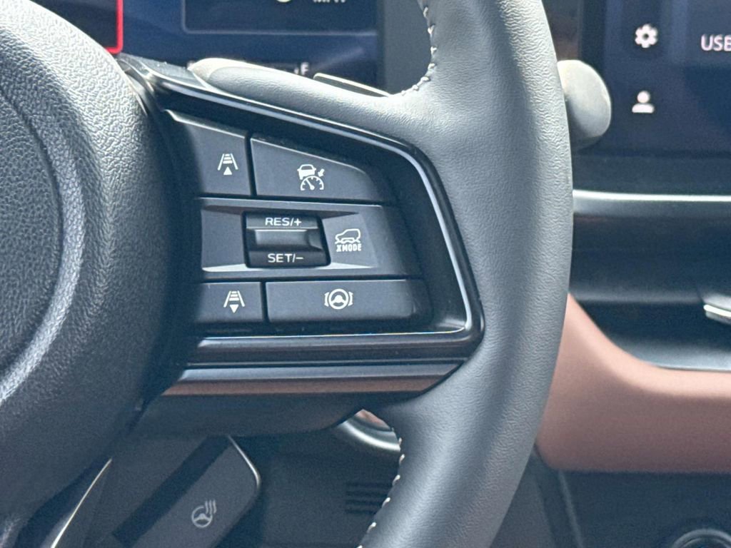 Used 2026 Subaru Outback Touring AWD/4WD image 16