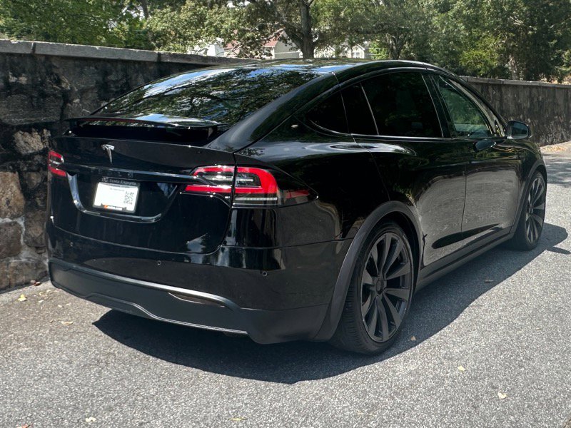 Used 2022 Tesla Model X image 13