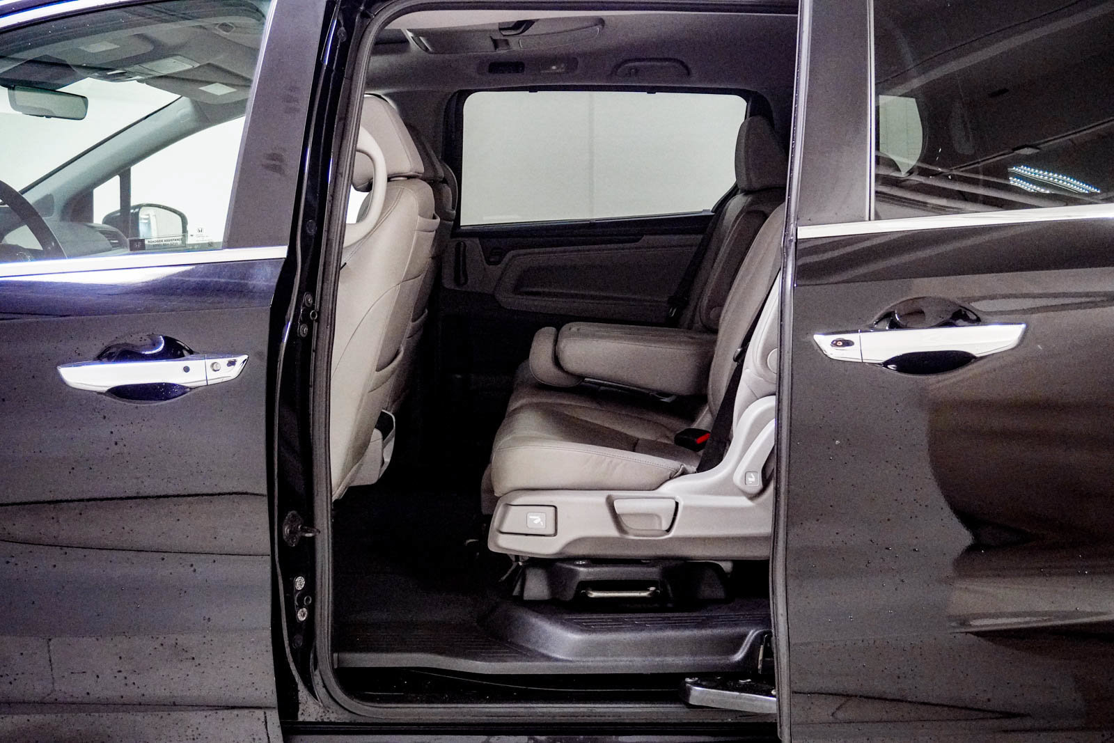 Used 2018 Honda Odyssey EX-L image 40