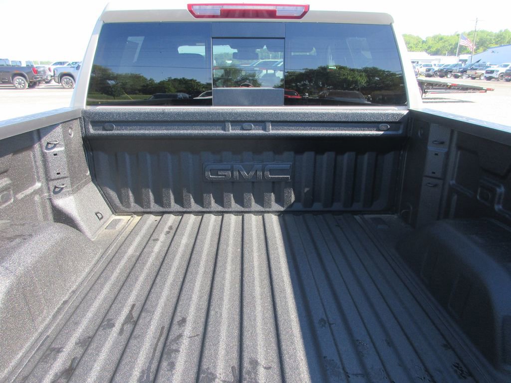 New 2026 GMC Sierra 1500 AT4 AWD/4WD image 7