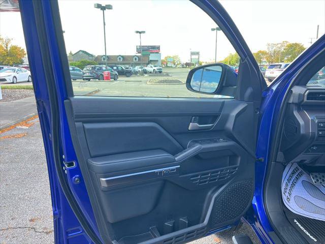 Certified 2025 Toyota Tacoma TRD Sport AWD/4WD image 11