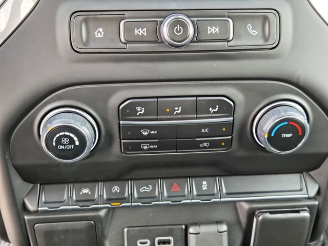 Used 2023 Chevrolet Silverado 1500 Custom AWD/4WD image 18