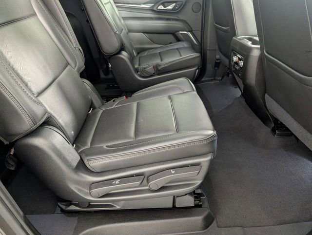 Used 2021 GMC Yukon XL Denali w/ Advanced Technology Package image 34