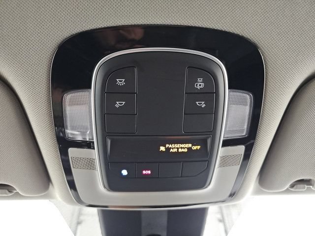 Used 2022 Hyundai Santa Fe SEL AWD/4WD image 25