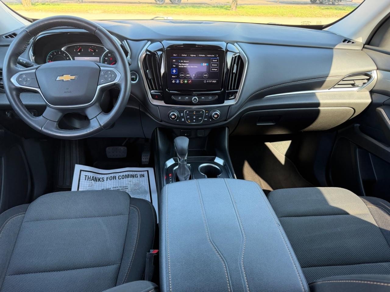 Used 2021 Chevrolet Traverse LT w/ LPO, Blackout Package image 13