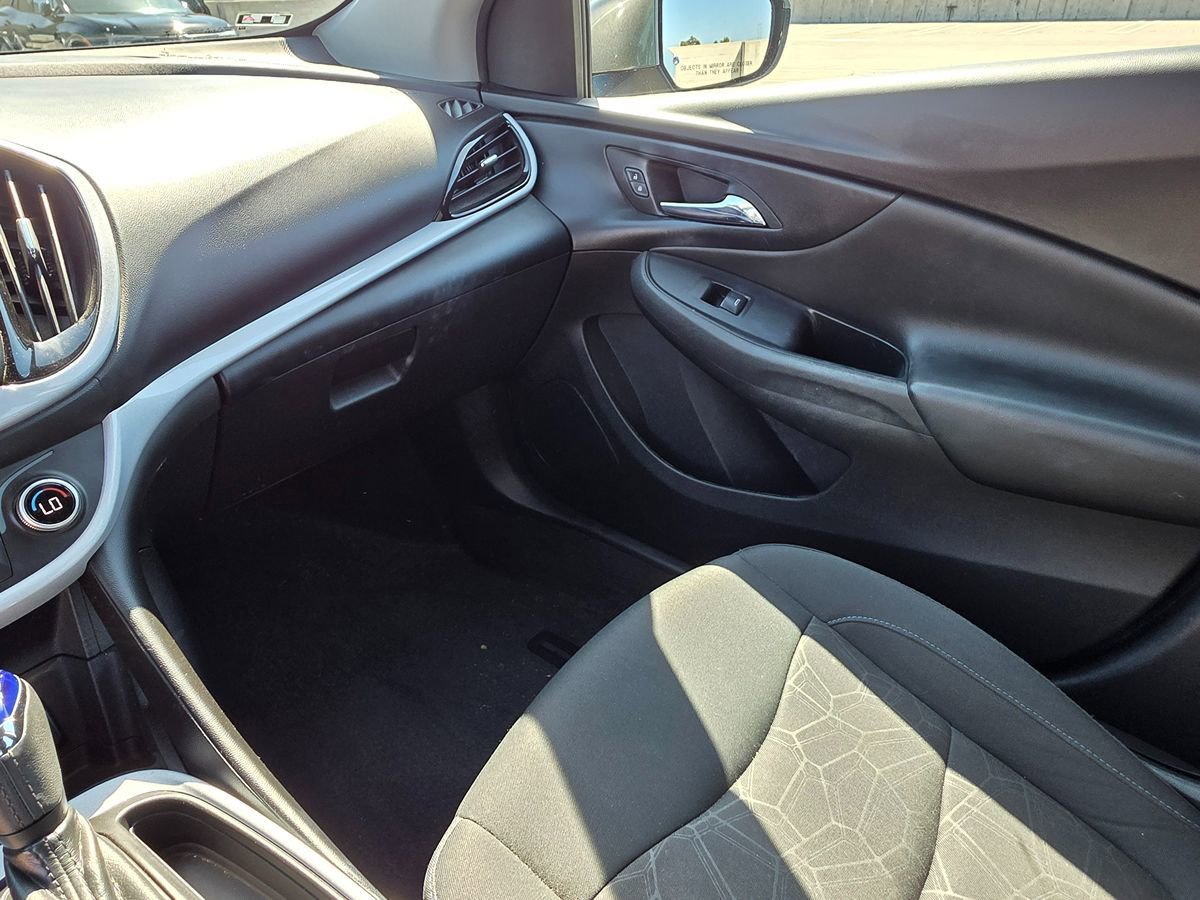 Used 2016 Chevrolet Volt LT image 31
