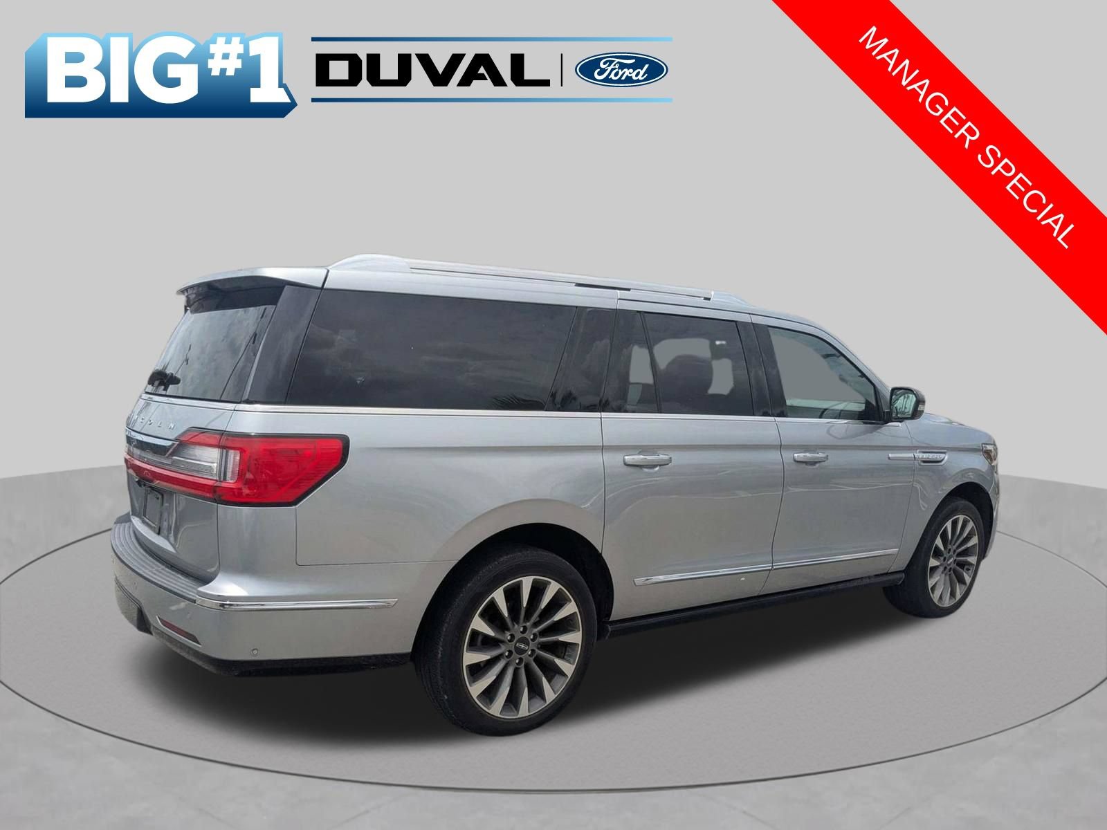 Used 2021 Lincoln Navigator L Reserve AWD/4WD image 4