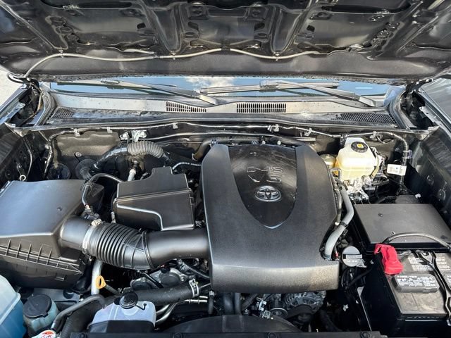 Used 2023 Toyota Tacoma TRD Off-Road AWD/4WD image 37