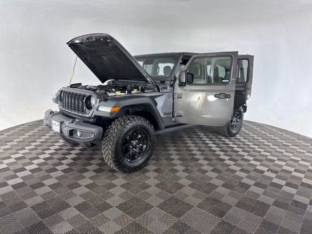 Used 2025 Jeep Wrangler Willys image 12