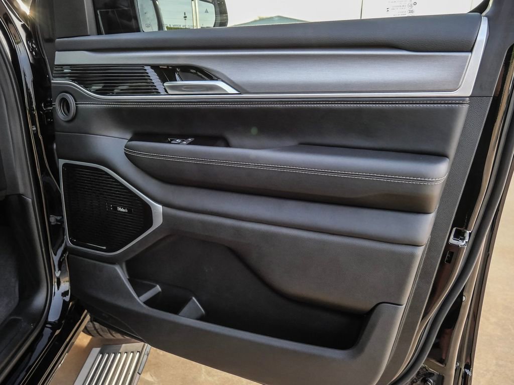 New 2026 Jeep Grand Wagoneer Limited image 20