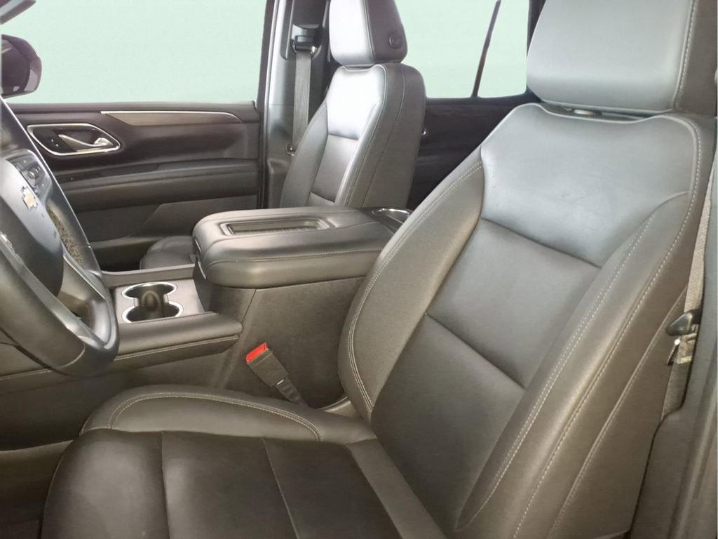 Used 2023 Chevrolet Tahoe LT w/ Luxury Package image 9