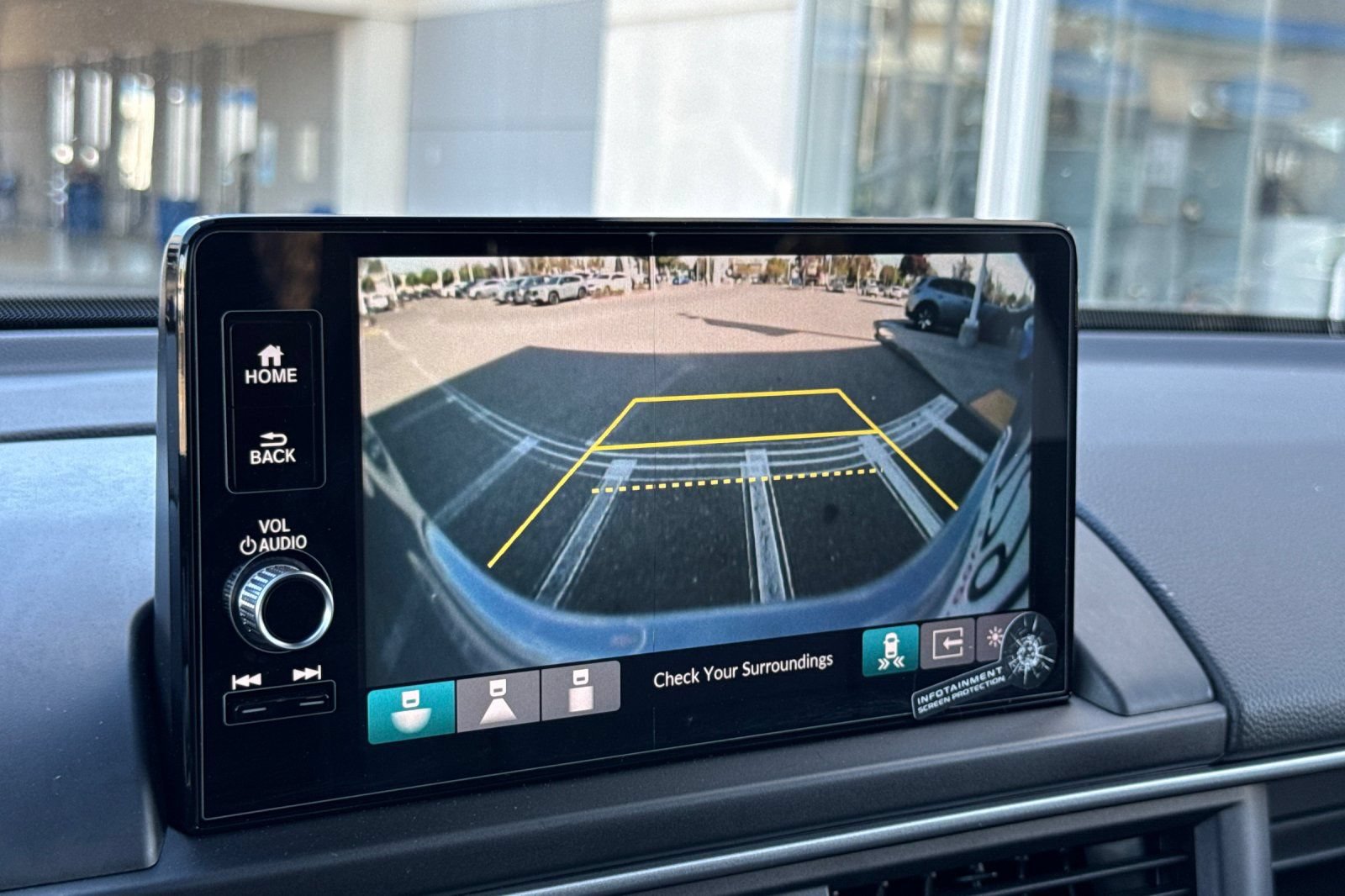 Used 2025 Honda Pilot Touring image 21